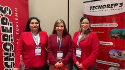 Equipo de Tecnoreps, encabezado por su presidenta ejecutiva Patricia Elías (centro).