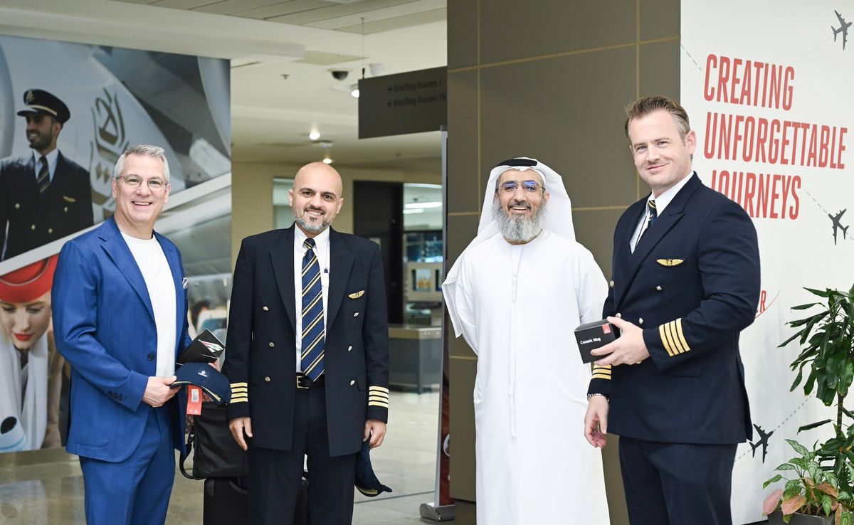 Emirates reafirma su compromiso de incorporar a más de 1.500 nuevos pilotos en los próximos dos años. - Ladevi Medios y Soluciones Emirates reafirma su compromiso de incorporar a más de 1.500 nuevos pilotos en los próximos dos años.