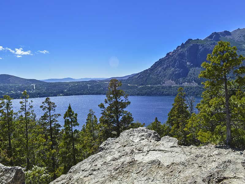 Vacaciones de incierno en Bariloche: incursioná en el trekking invernal con estos 3 senderos para principiantes.