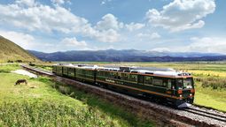 La empresa Inca Rail decidió suspender sus operaciones debido a las violentas protestas que se vienen desarrollando en Cusco.