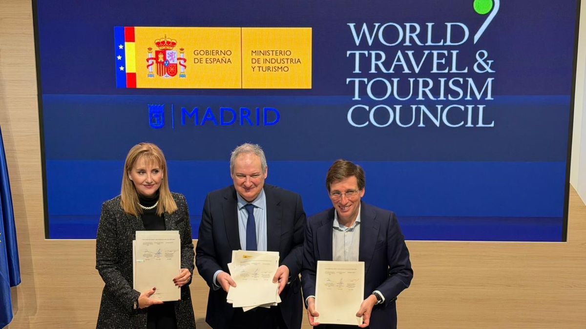 Firma del acuerdo entre WTTC, Madrid y Ministerio de Industria y Turismo.