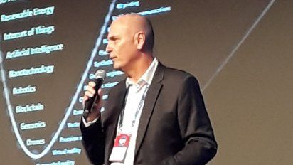 Ronan Damasco, director de Tecnología Nacional de Microsoft en Brasil, disertó sobre el impacto de la IA en los viajes de negocios.