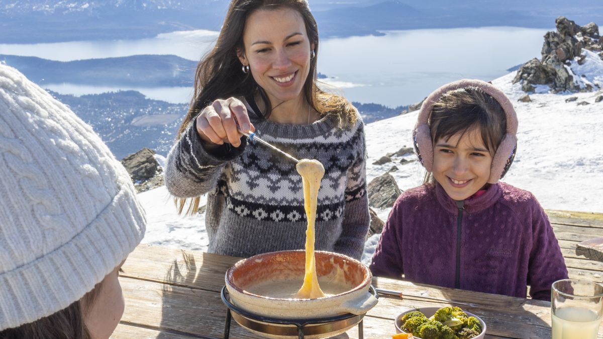 Bariloche: con la llegada de la nieve también cobra protagonismo la gastronomía, uno de los grandes atractivos del destino.&nbsp;