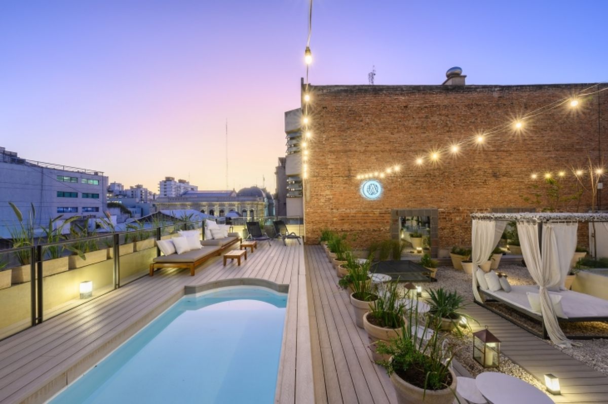 El Azur Real Hotel y sus lujosas instalaciones. 