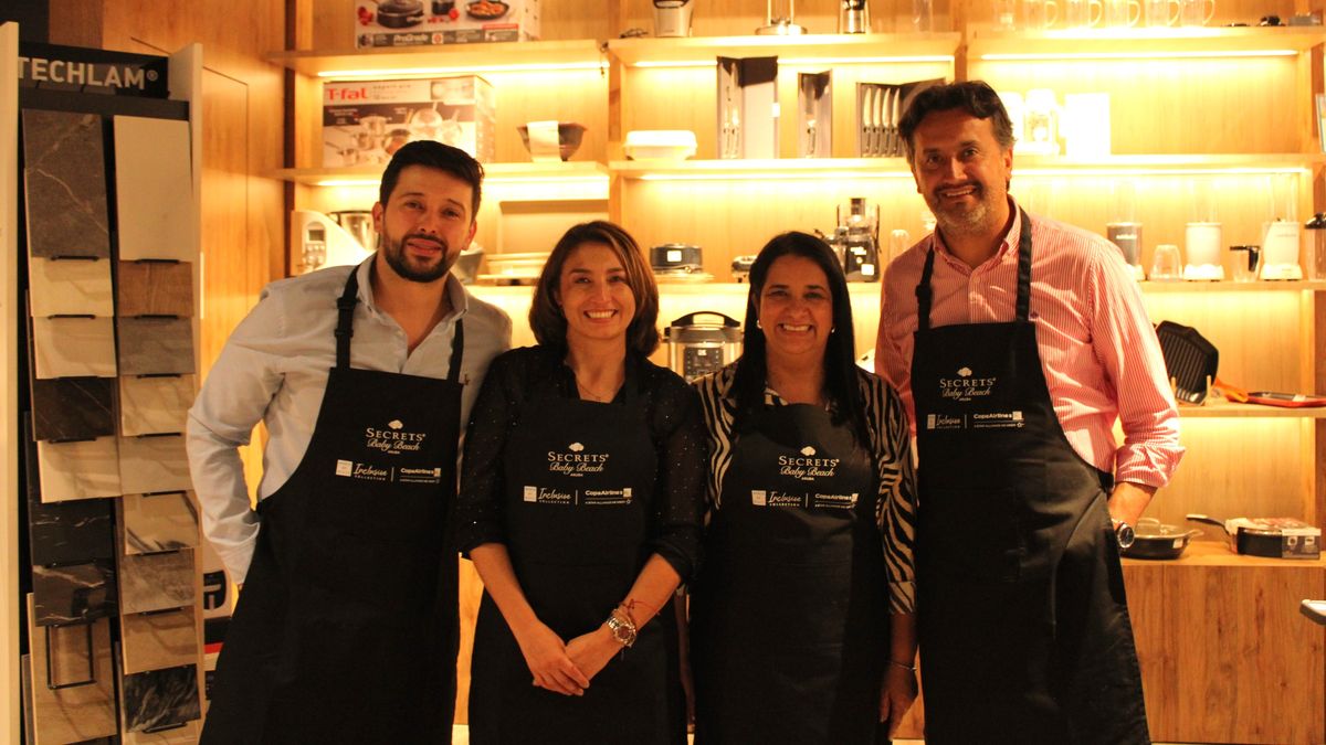 Eduard Padilla, Sales Manager para Colombia de Dreams Karibana Cartagena; Norma Hozman, gerente de Desarrollo de Negocios para Colombia; Sihomara Yunda, líder de grupos Colombia y Alex Ruiz, director de Ventas para Sudamérica de Hyatt Inclusive Collection.