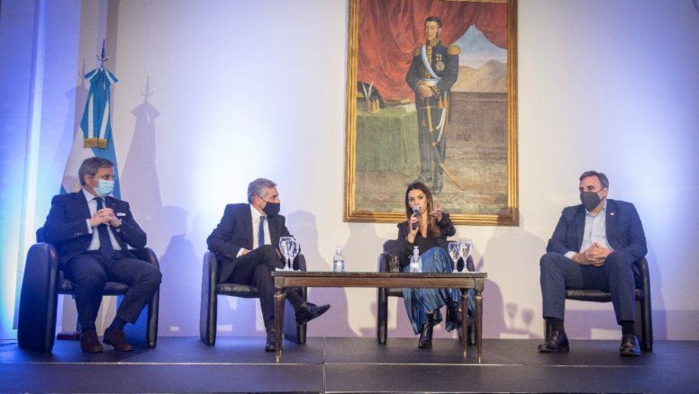 El vino argentino es Marca País, tiene su identidad propia, resalta las regiones y se complementa con la gastronomía y el turismo rural, destacó Yanina Martínez.