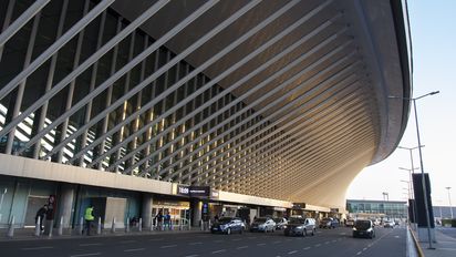 Argentina entre bandas: el cepo al turismo