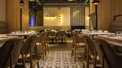 Ecuador: Restaurantes en alerta por nuevo toque de queda