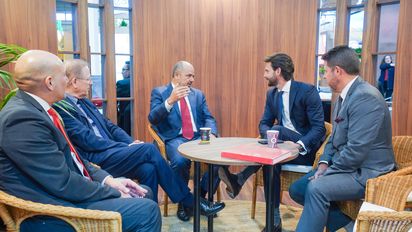 El ministro de turismo Niels Olsen mantuvo varias reuniones en ITB Berlín 2023 con autoridades de turismo de países como Perú.&nbsp;
