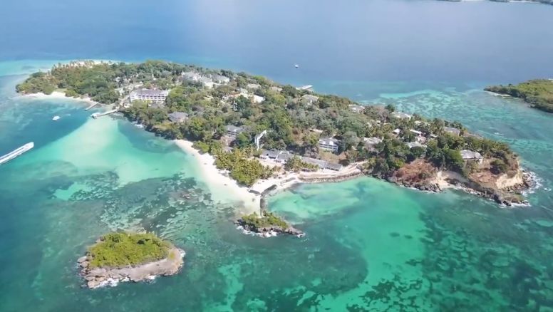 Grupo Piñero está construyendo el Cayo Levantado Resort; un hotel idílico en la bahía de Samaná, República Dominicana.
