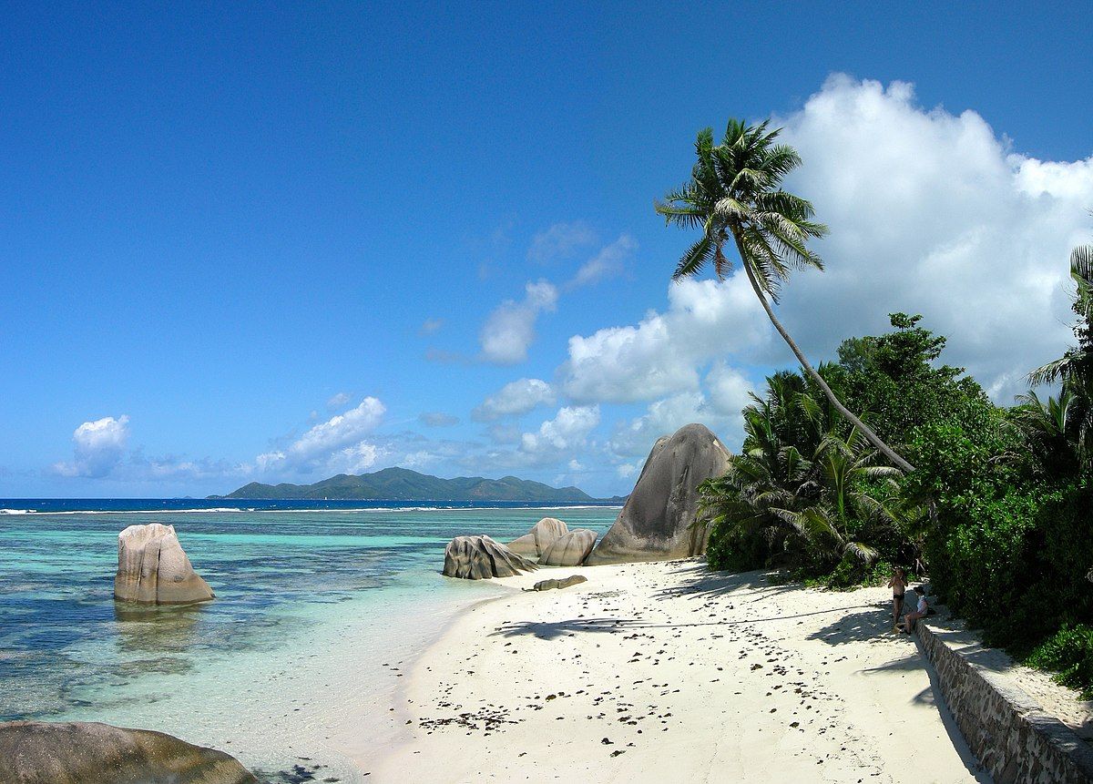 Seychelles es uno de los destinos de lujo a los que apunta el viajero chileno de alta gama. 