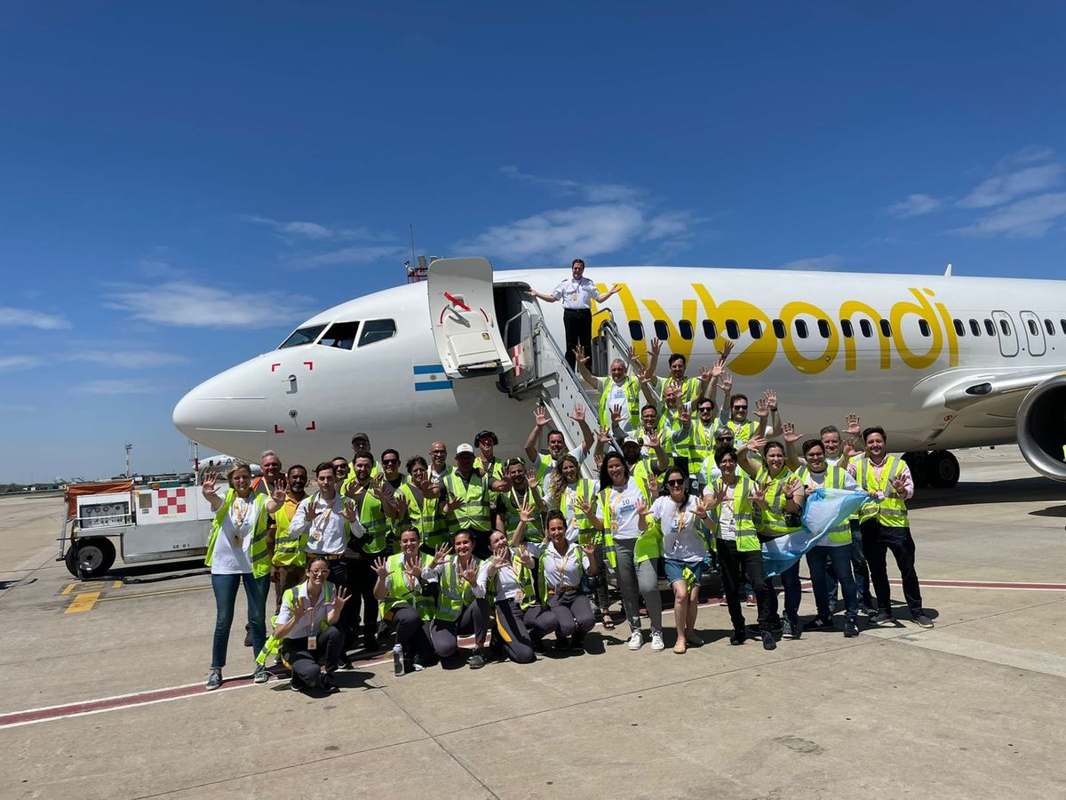 Flybondi retomará en diciembre la ruta entre Buenos Aires (AEP) y Asunción (ASU).