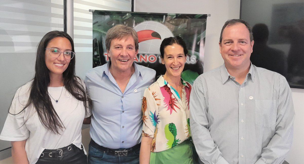 Melina Bello, Carlos Alonso, Paula Buery y Benjamín Moreno Crotto describieron la oferta actual de Tucano Tours.