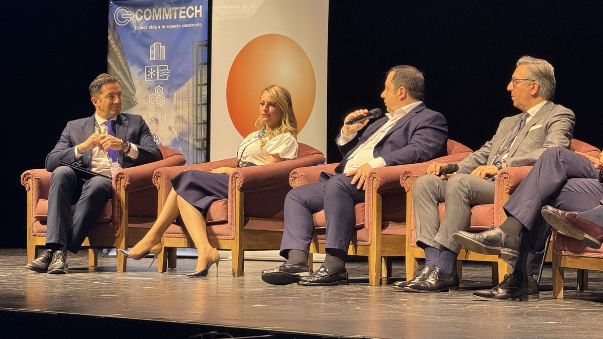 Debate hotelero del Grupo Vía en Madrid.