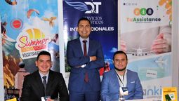 Henry Montesdeoca, ejecutivo comercial GTT; Jorge Sánchez, gerente regional GTT; Diego Lucio, ejecutivo comercial TuAssistance. Esta última es la propia marca de asistencia de Grupo Turístico. 