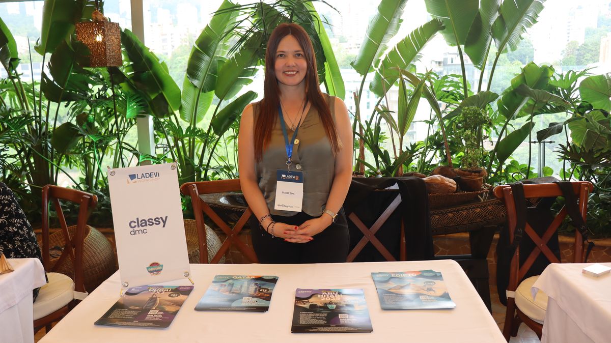 Paola Bunch, gerente de Ventas de Classy DMC en el Ladevi Workshop Medellín.