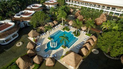 Princess Hotels: el GrandRiviera Princess está a 10 minutos de Playa del Carmen y a 40 minutos del AeropuertoInternacional de Cancún.&nbsp;
