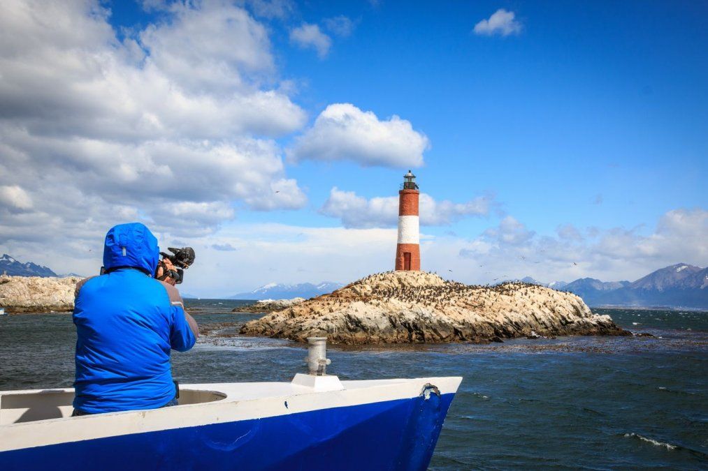 La navegación por el Canal Beagle es uno de los imperdibles de Ushuaia.