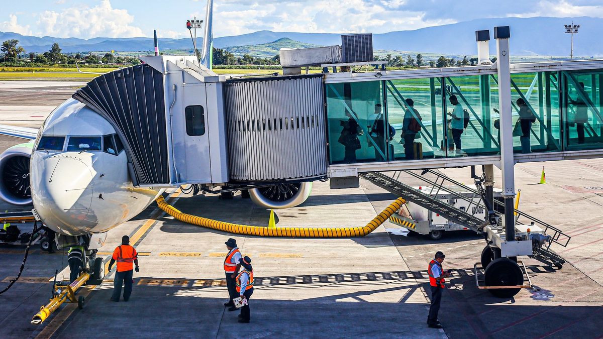 Guadalajara crece su conectividad aérea con Canadá.