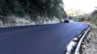 Loja: Gobierno asignará recursos para obras de vialidad