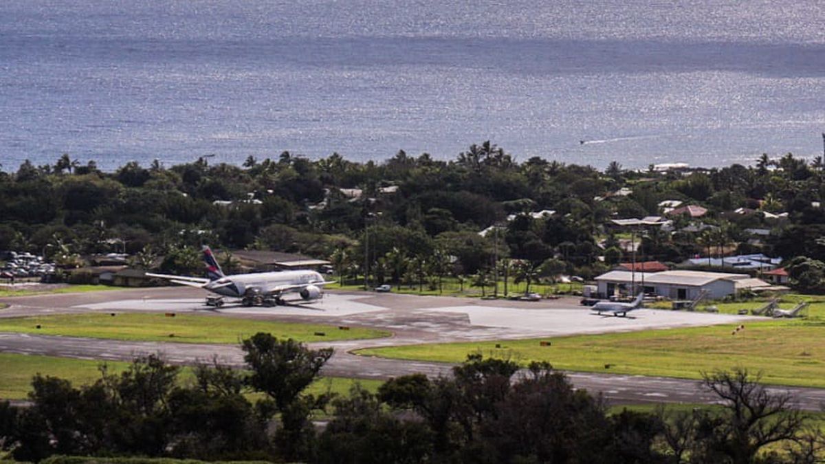 El primer anuncio de remodelación del aeropuerto Mataveri de Rapa Nui se hace en 2016. - Ladevi Medios y Soluciones El primer anuncio de remodelación del aeropuerto Mataveri de Rapa Nui se hace en 2016.
