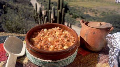 Daniel Scioli ponderó que la gastronomía se posiciona como eje clave para impulsar el turismo interno en Argentina.