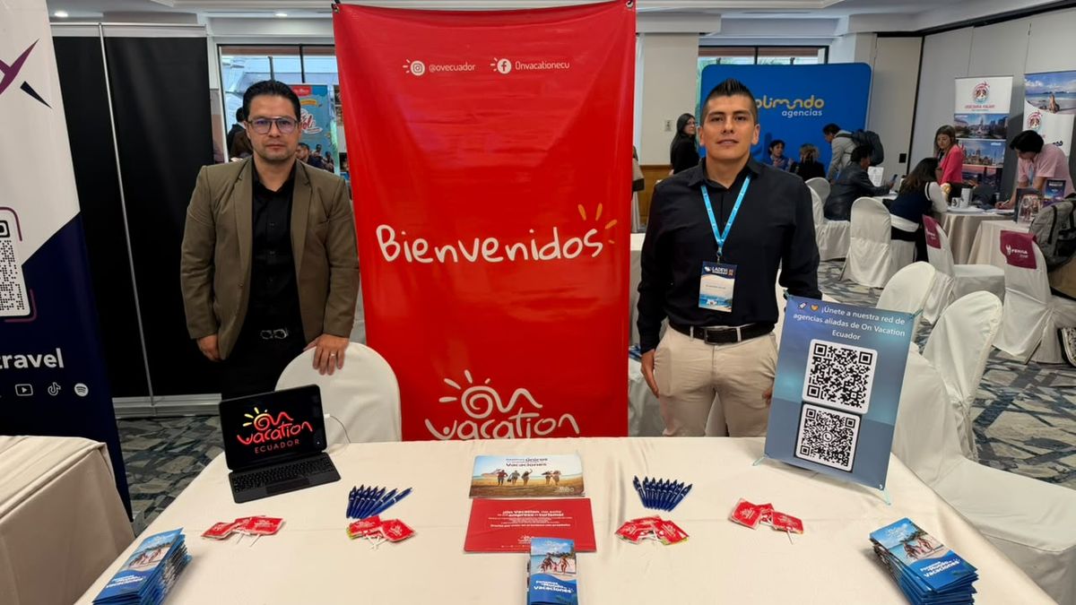 Miguel Yáñez y Jhon Bañol, de On Vacation, en el Ladevi Workshop Quito.