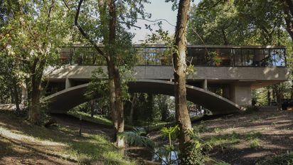 Mar del Plata en vacaciones de invierno: momento ideal par ir a visitar La Casa sobre el Arroyo. Mar del Plata en vacaciones de invierno: momento ideal par ir a visitar La Casa sobre el Arroyo.