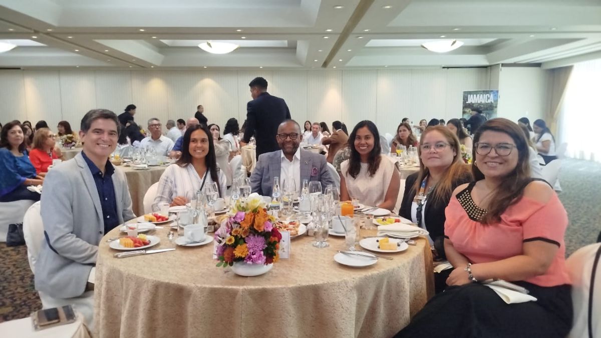 Agentes de viajes y mayoristas participaron en la presentaci&oacute;n de Jamaica, conociendo las &uacute;ltimas novedades y conexiones del destino.