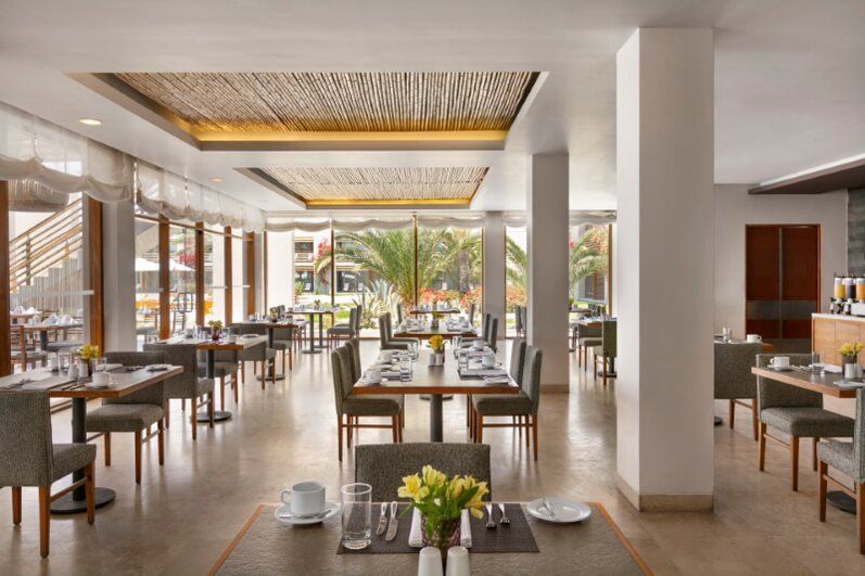 Restaurante El pardo al mar del DoubleTree By Hilton Paracas Hotel. - Ladevi Medios y Soluciones Restaurante El pardo al mar del DoubleTree By Hilton Paracas Hotel.