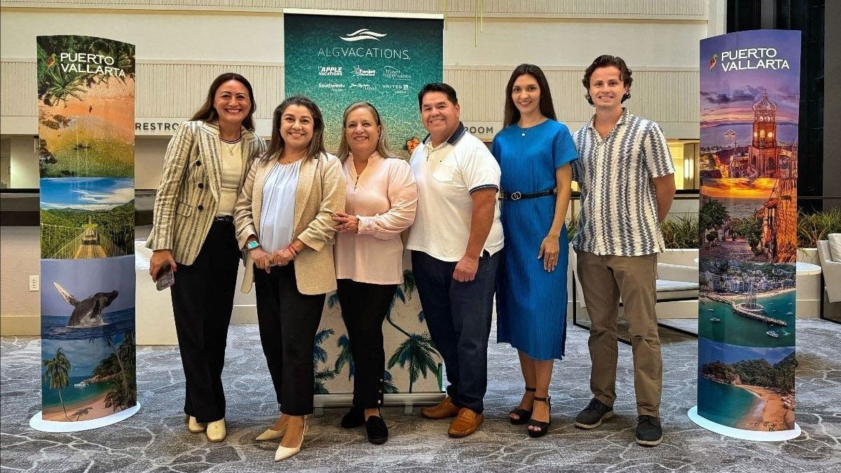 A través de la caravana de Puerto Vallarta se capacitaron asesores de viajes líderes en la industria, a quienes también se les dio a conocer la conexión aérea directa que tiene el destino.