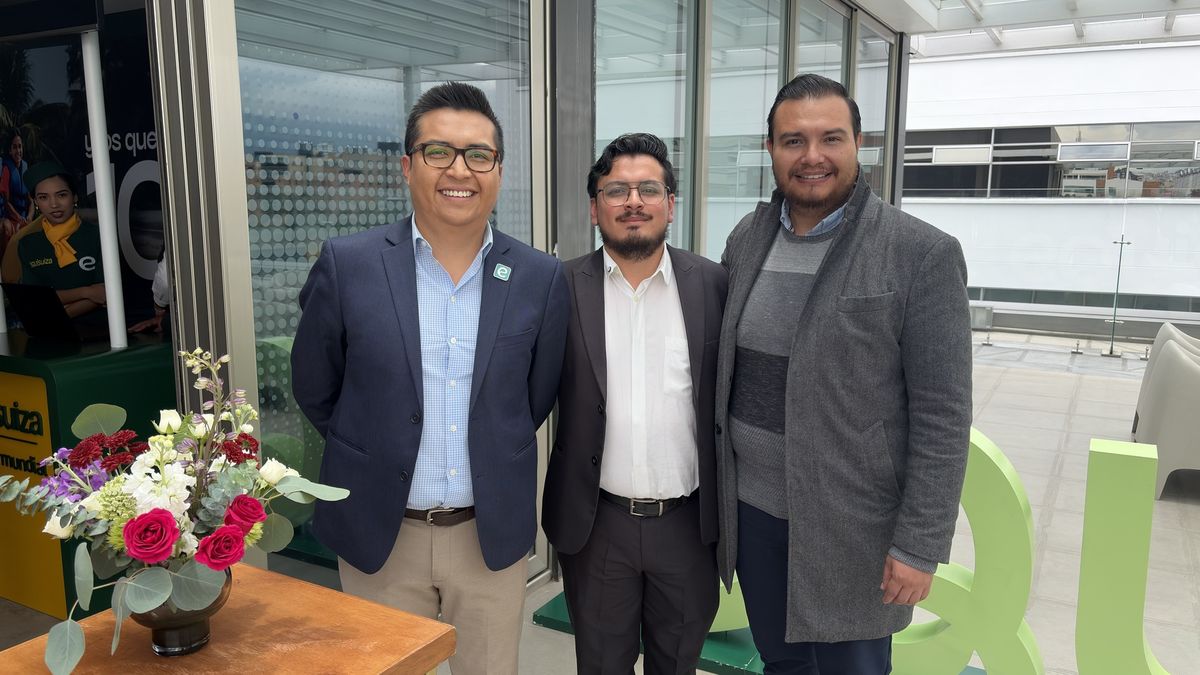 Presentación oficial de alianza entre Intermundial y Equisuiza, en Quito.