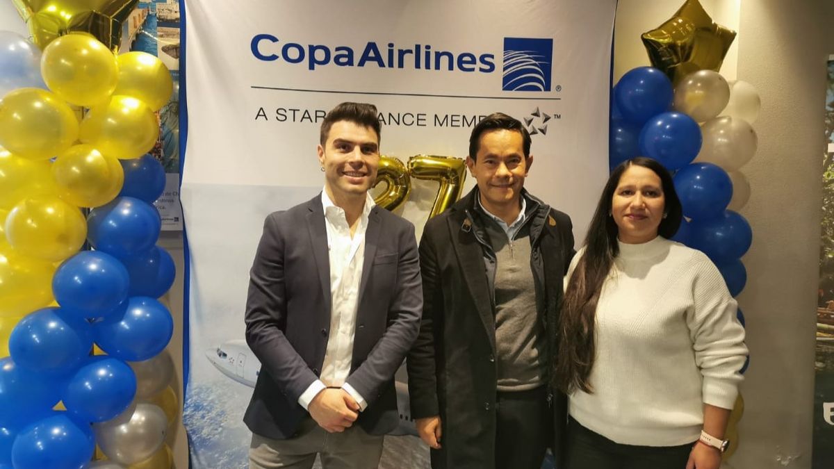 Diego Alonso (Pacific Reps), Diego Bermúdez y Daniela Quintanilla (Pacific Reps)