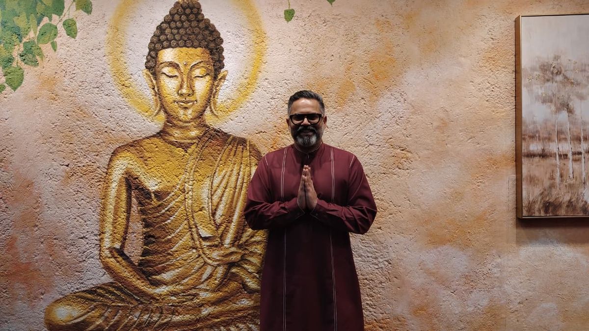 Nitin Sambhi, director de Terra Ignota, receptivo de la India.