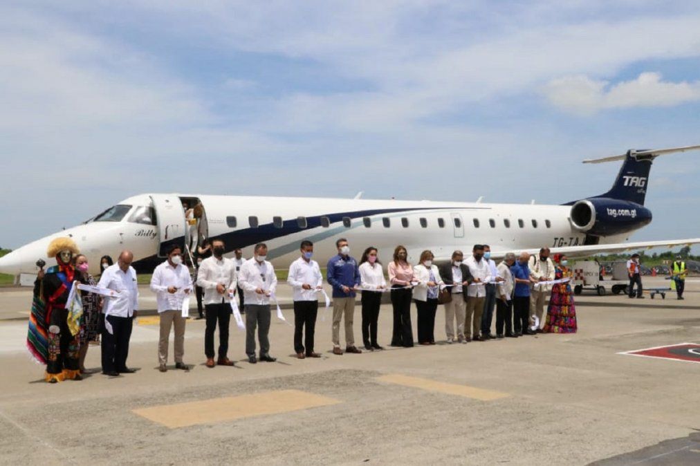 TAG Airlines realizó su primer vuelo a México, en la ruta Guatemala-Tapachula, lo que marcó el inicio de operaciones en el país de la aerolínea guatemalteca.