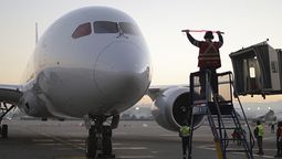 La JAC se refirió a la licitación de los vuelos entre las capitales de Chile y Perú. 