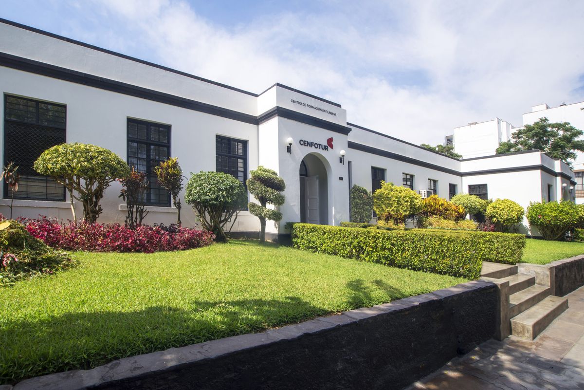 Cenfotur fortalecerá al sector turismo con capacitaciones gratuitas a nivel nacional. - Ladevi Medios y Soluciones Cenfotur fortalecerá al sector turismo con capacitaciones gratuitas a nivel nacional.