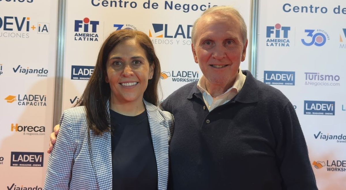 Itzel Valdés, Vicepresidenta Asociada para Latinoamérica y el Caribe de Royal Caribbean; junto a Luis Alberto Zirolli, presidente de Organfur. &nbsp;