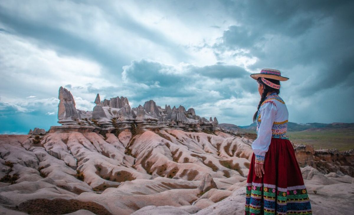 Sibayo, es cuna del tradicional barrio Rumillaqta, que significa “Pueblo de Piedra”.