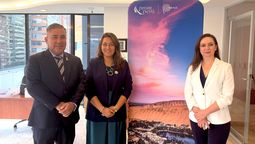 Gustavo García, consejero económico comercial de PromPerú Ecuador; Elva Yánez, coordinadora de Turismo de Reuniones de PromPerú; y Fanny Thivierge, especialista de Turismo de PromPerú Ecuador.&nbsp;