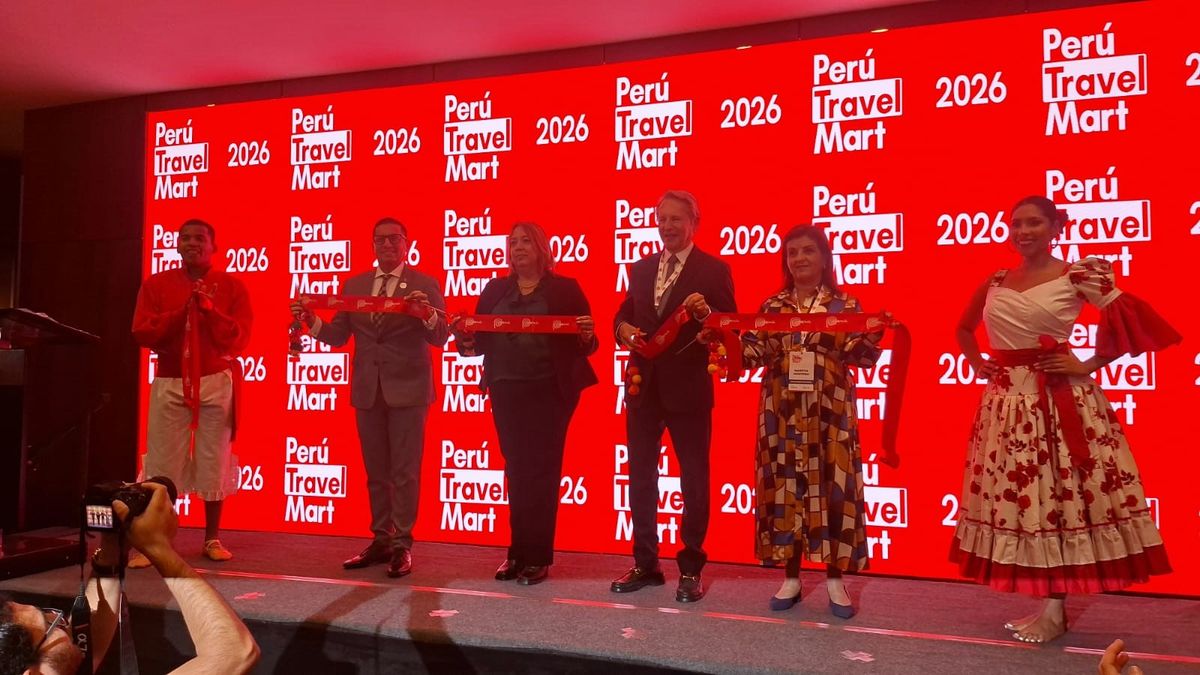 Inauguración oficial del Perú Travel Mart.