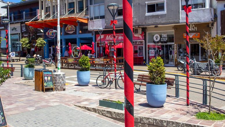 Uthgra advierte: por la crisis del turismo, algunas empresas fraccionarían el aguinaldo.