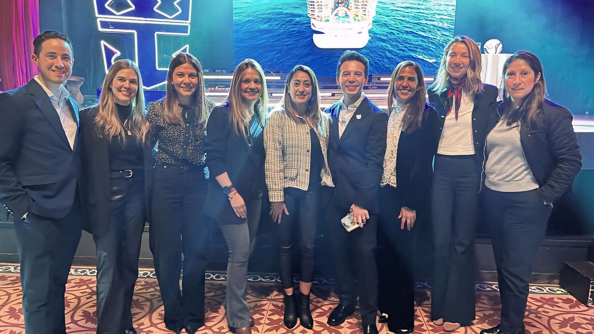 Alejandro Corona de Royal Caribbean; Gabriela Diaz de Aviatur, Geovanna Norato de Latam Airlines, Magnolia Garcia de Aviatur, Mart&iacute;n Parra e Itzel Vald&eacute;s de Royal Carribbean; Freda Due&ntilde;as de Aviatur.