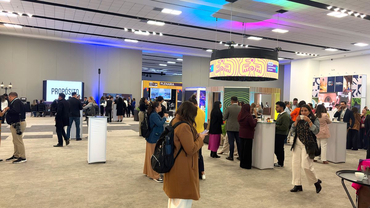 Sala de expositores, en el PCMA Convening Latam 2026, en Quito. 