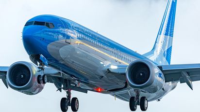 Aerolíneas Argentinas sella la paz gremial y asegura vuelos sin conflictos en verano.