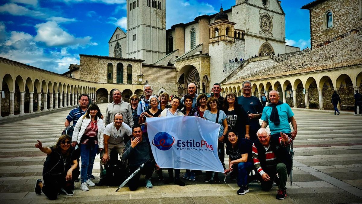 EstiloPlus cuenta con dos líneas de producto: Europa con Estilo y Europa Low Cost.