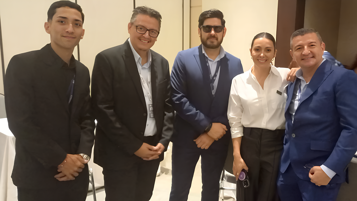 Ladevi con equipo de Citadel Mayorista de Turismo.&nbsp;