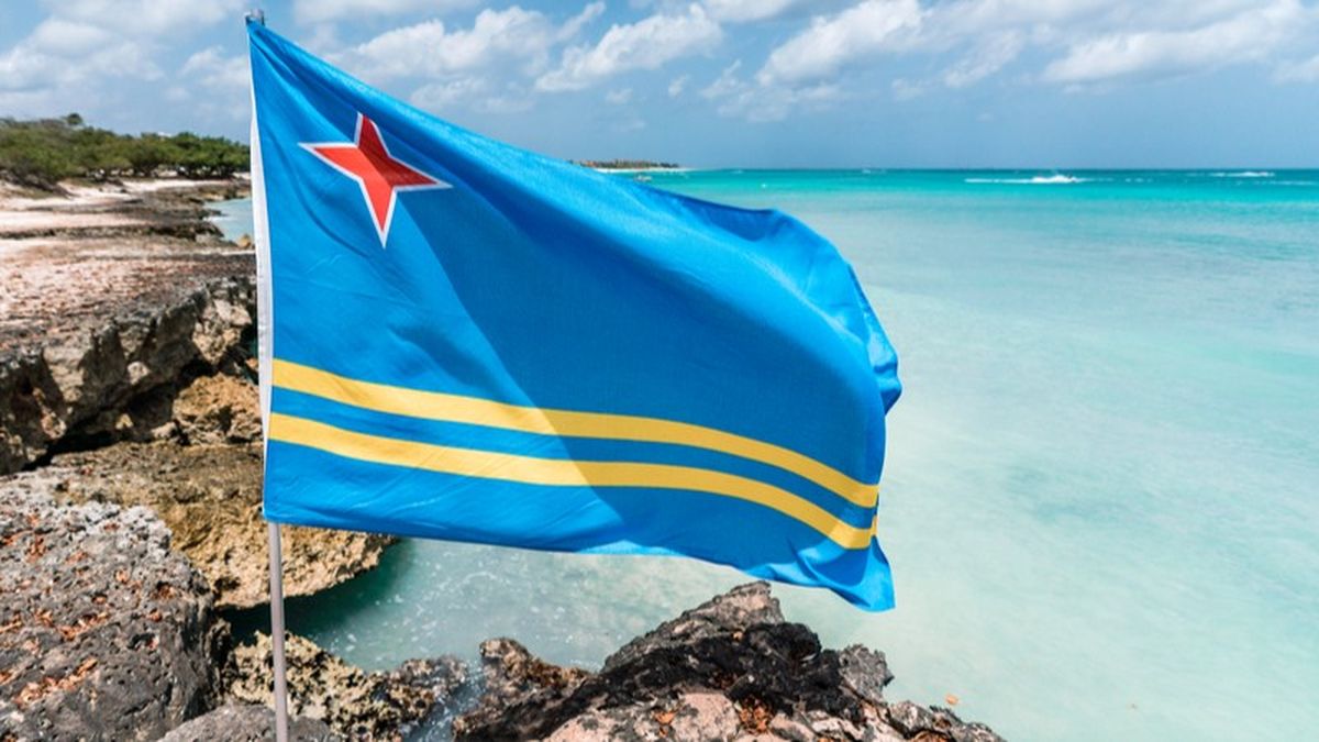 La bandera de Aruba cumple 50 a&ntilde;os desde su creaci&oacute;n.&nbsp;