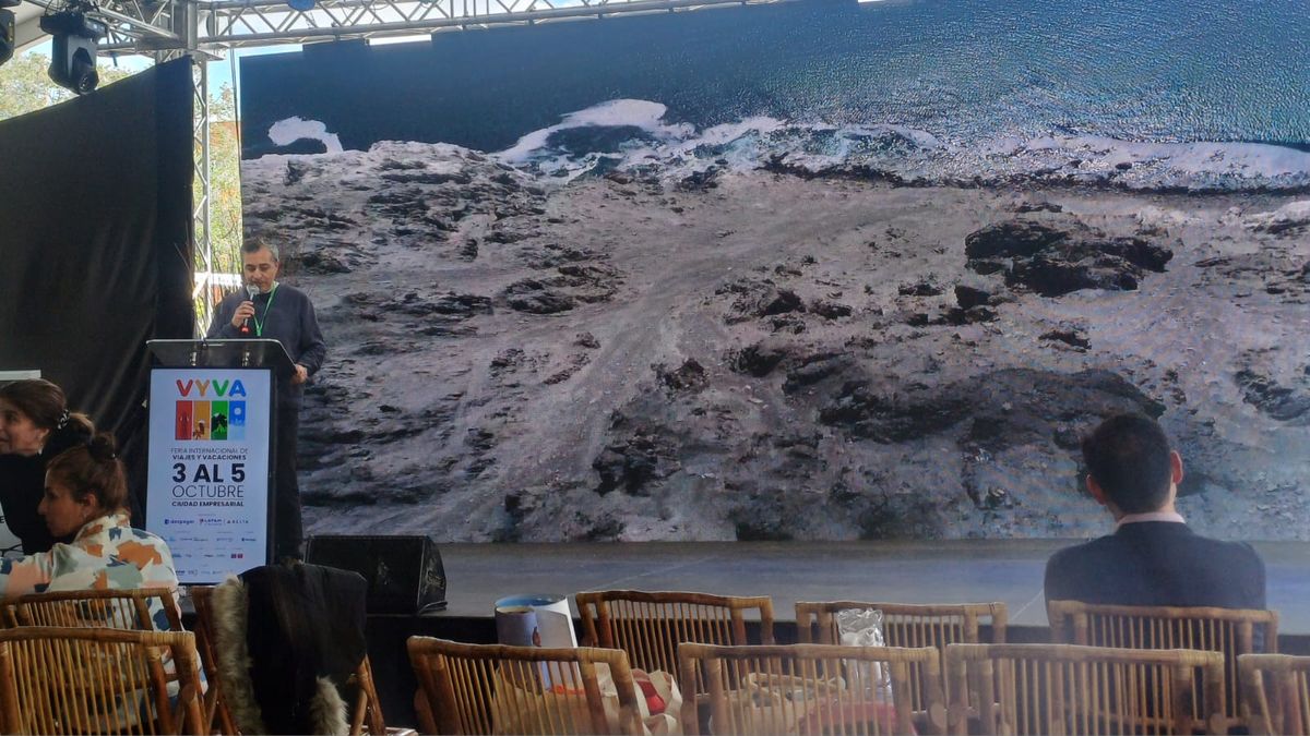 Activación de Sernatur Antofagasta con atractivos de la región y experiencia inmersiva de astroturismo.