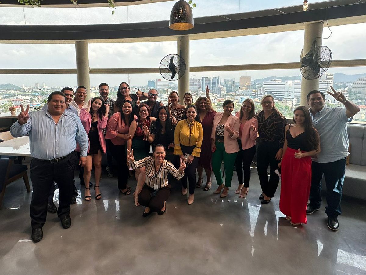 Un selecto grupo de agentes de viajes de Guayaquil participó en la capacitación personalizada de Maxitravel. 